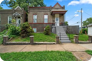 4717 S Compton Avenue, St Louis, MO 63111