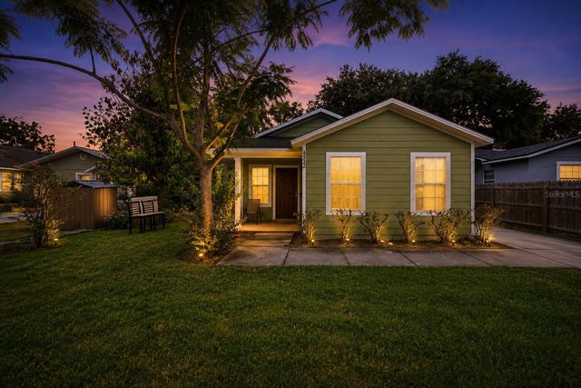 4532 HUPPEL AVENUE, Orlando, FL 32811