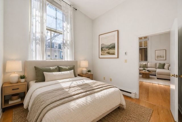 350 W 4th St 204, Boston, MA 02127