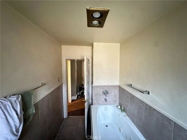 339 W 76th, Los Angeles, CA 90003