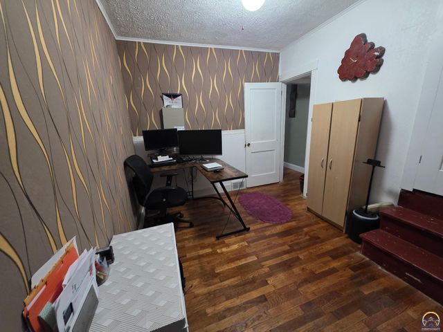 431 SE Baldwin RD, Topeka, KS 66607
