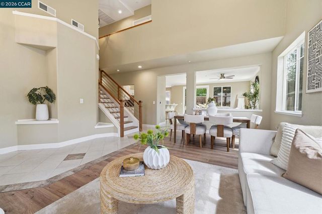 1807 Altamont Cir, Livermore, CA 94551