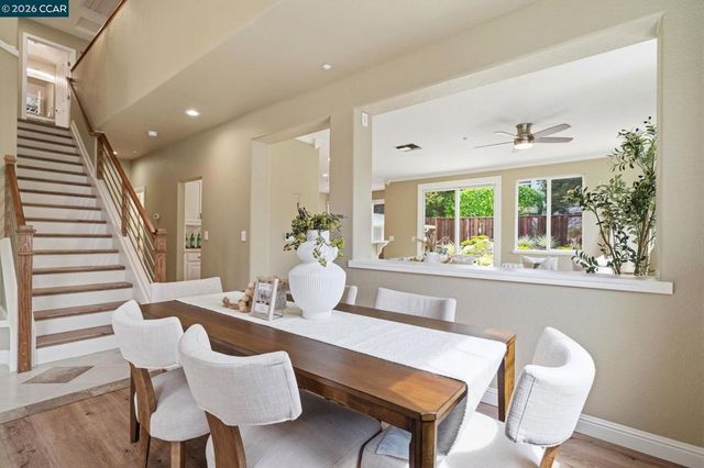 1807 Altamont Cir, Livermore, CA 94551