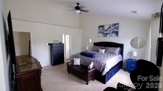 608 Wrayhill Drive, Charlotte, NC 28262