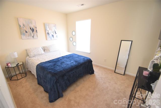 608 Wrayhill Drive, Charlotte, NC 28262