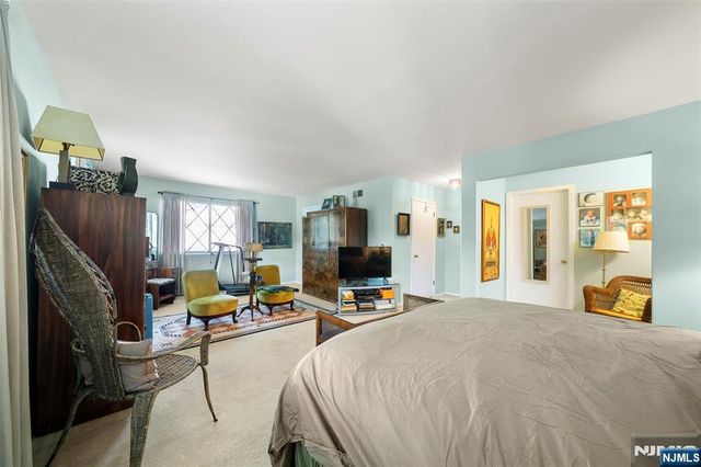 68 Linwood Avenue T023, Cresskill, NJ 07626