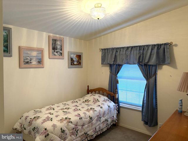 389 THRUSH CT W, New Hope, PA 18938