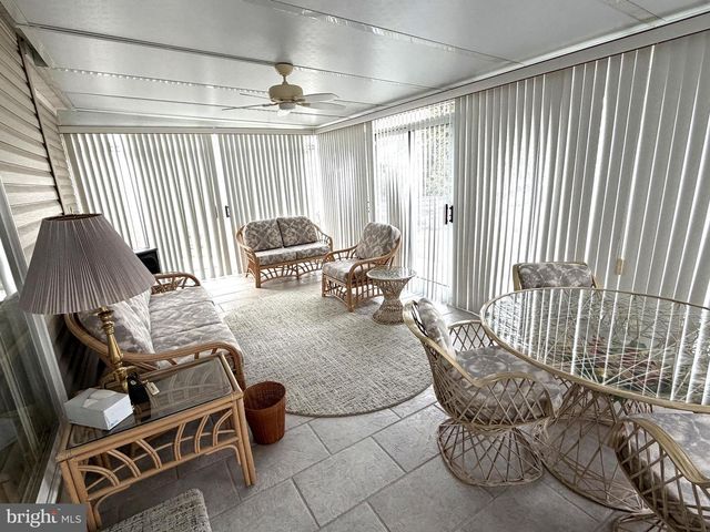 389 THRUSH CT W, New Hope, PA 18938