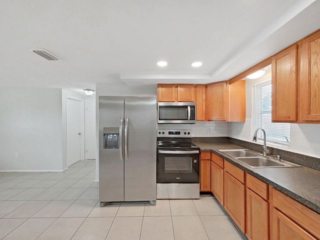 5205 DRIFT TIDE DRIVE, New Port Richey, FL 34652