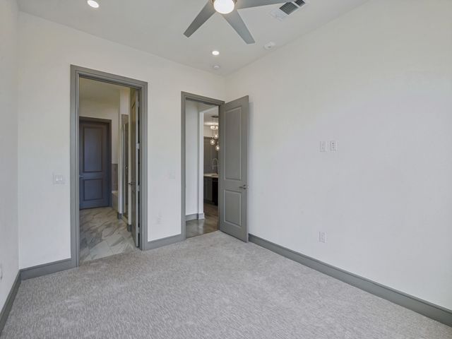 2700 Old Denton Road 4427, Carrollton, TX 75007