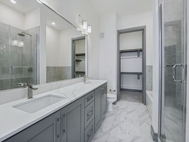 2700 Old Denton Road 4427, Carrollton, TX 75007