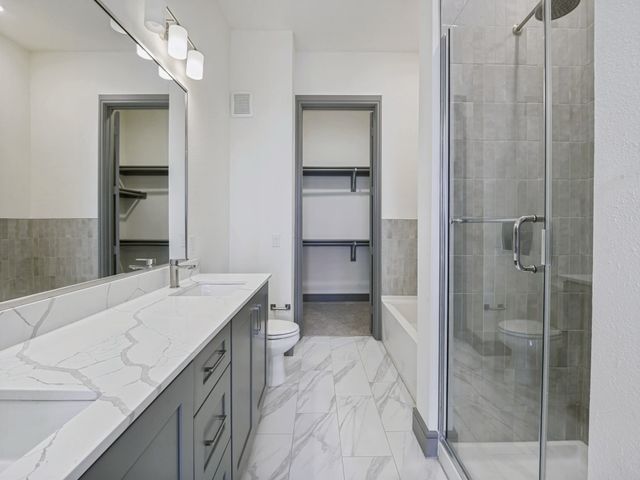 2700 Old Denton Road 4427, Carrollton, TX 75007