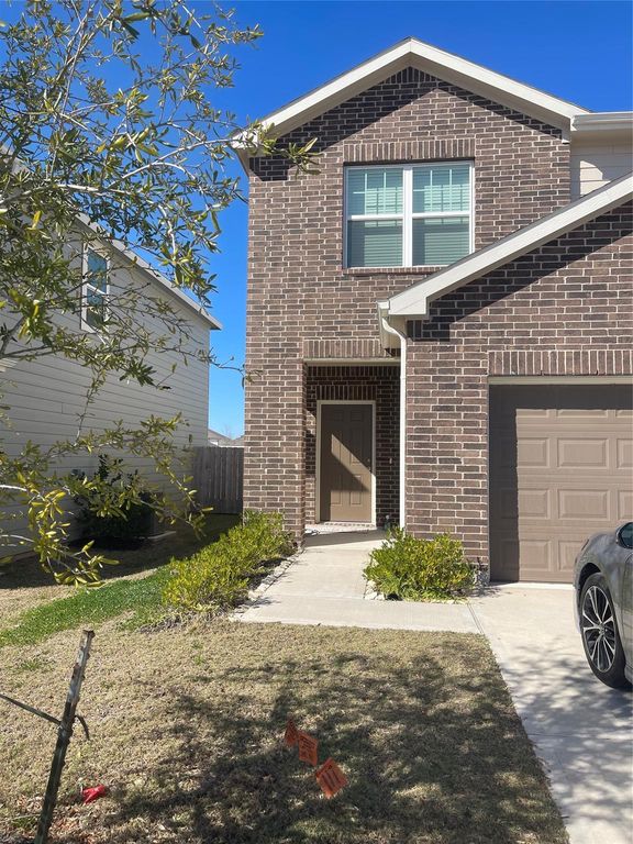 14878 Calderon Drive, Conroe, TX 77316