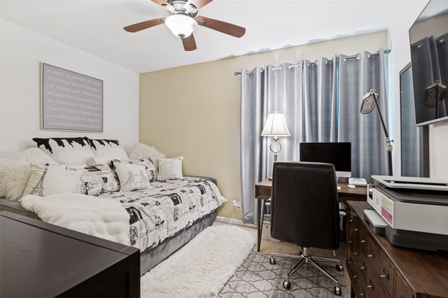 1813 E Grauwyler Road E 142G, Irving, TX 75061