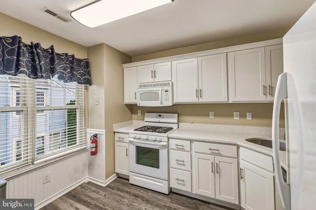 412 ATLANTA CT, Sewell, NJ 08080