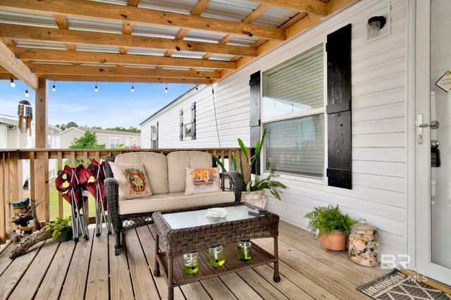 16707 State Highway 180 35, Gulf Shores, AL 36542