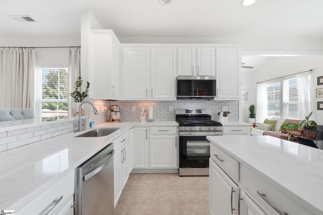 1 Twinings Drive, Simpsonville, SC 29681