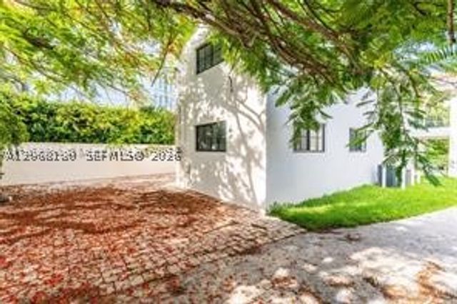 3220 S Le Jeune Rd 3222, Coral Gables, FL 33134