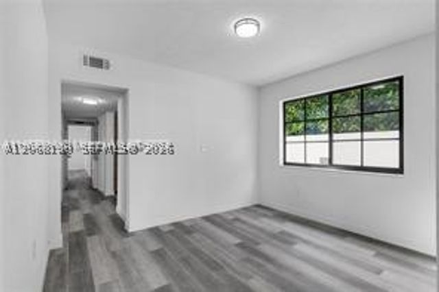 3220 S Le Jeune Rd 3222, Coral Gables, FL 33134