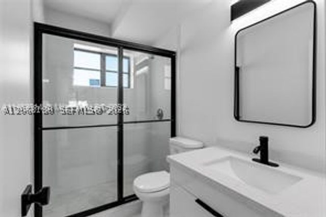 3220 S Le Jeune Rd 3222, Coral Gables, FL 33134