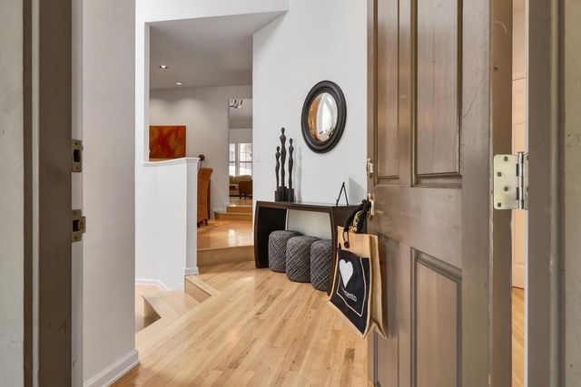 51 Covered Bridge Rd, Carmichael, CA 95608