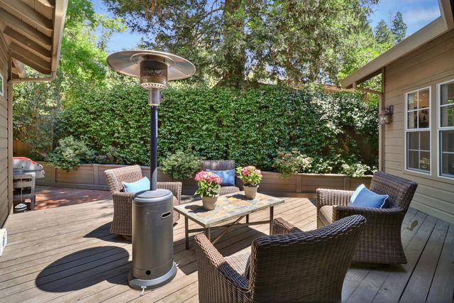 51 Covered Bridge Rd, Carmichael, CA 95608