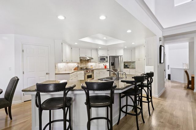 51 Covered Bridge Rd, Carmichael, CA 95608