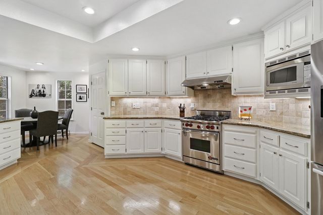 51 Covered Bridge Rd, Carmichael, CA 95608