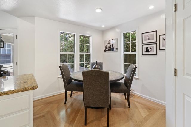 51 Covered Bridge Rd, Carmichael, CA 95608