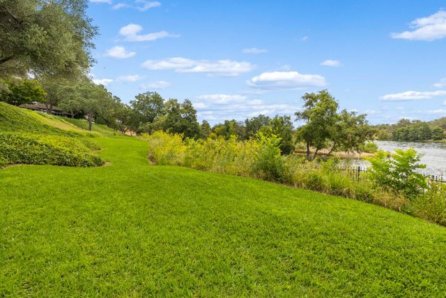 51 Covered Bridge Rd, Carmichael, CA 95608