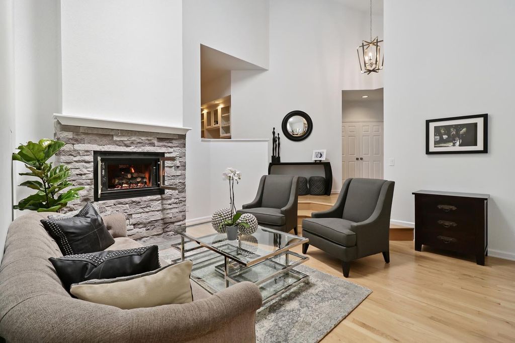 51 Covered Bridge Rd, Carmichael, CA 95608