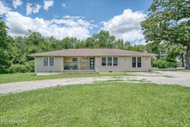 3710 Lantana Rd, Crossville, TN 38572