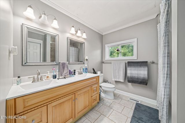 3710 Lantana Rd, Crossville, TN 38572