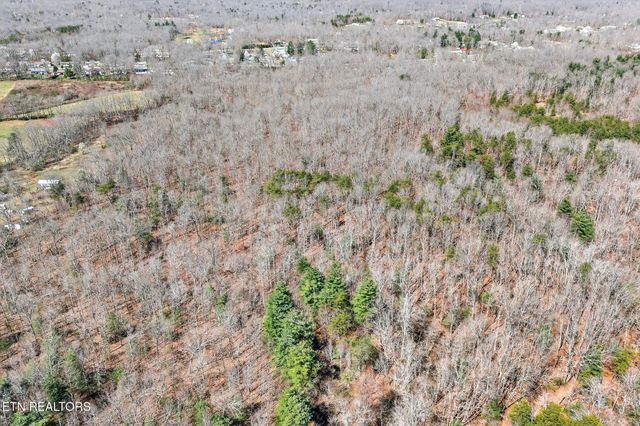 3710 Lantana Rd, Crossville, TN 38572