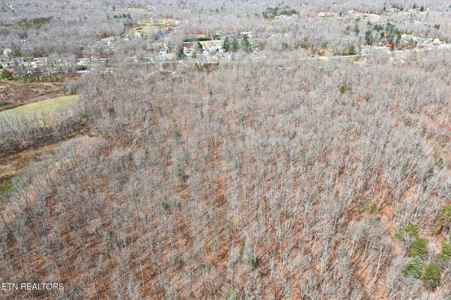 3710 Lantana Rd, Crossville, TN 38572