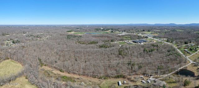 3710 Lantana Rd, Crossville, TN 38572