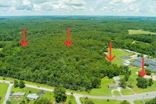 3710 Lantana Rd, Crossville, TN 38572