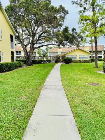 2750 Kings Lake BLVD 204, Naples, FL 34112