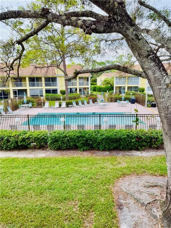 2750 Kings Lake BLVD 204, Naples, FL 34112