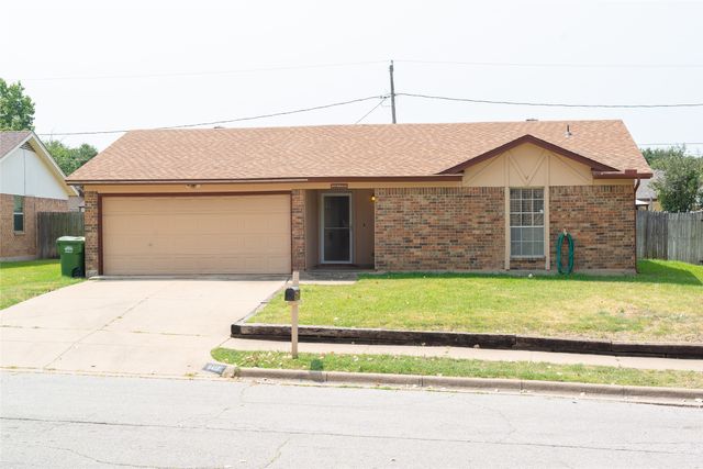 6412 Rebecca Lane, Watauga, TX 76148