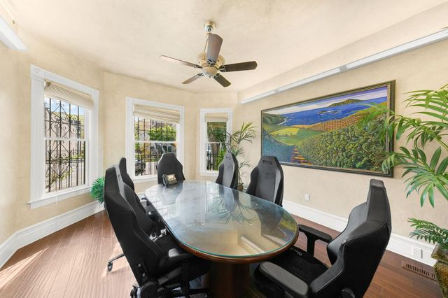 1129 D St, Sacramento, CA 95811