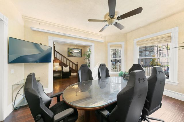 1129 D St, Sacramento, CA 95811