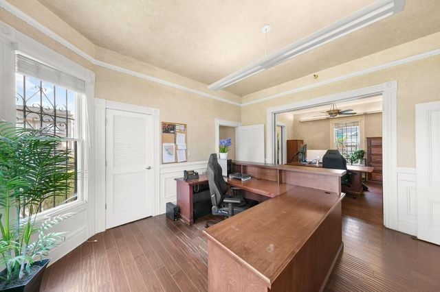 1129 D St, Sacramento, CA 95811