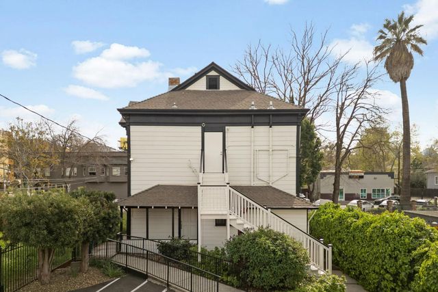 1129 D St, Sacramento, CA 95811