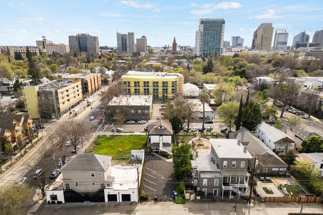 1129 D St, Sacramento, CA 95811