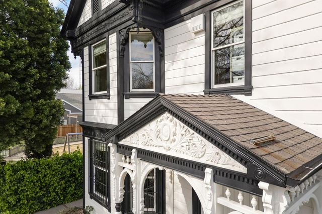 1129 D St, Sacramento, CA 95811