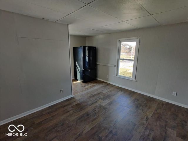 106-108 W Pennsylvania Street, Shelbyville, IN 46176