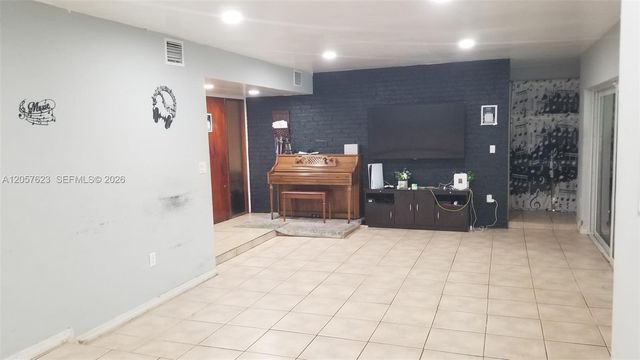 6729 Arbor Drive, Miramar, FL 33023