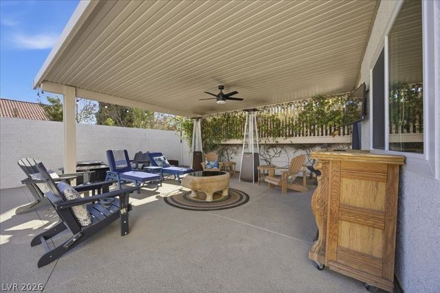 2924 Bridge Creek Street, Las Vegas, NV 89117