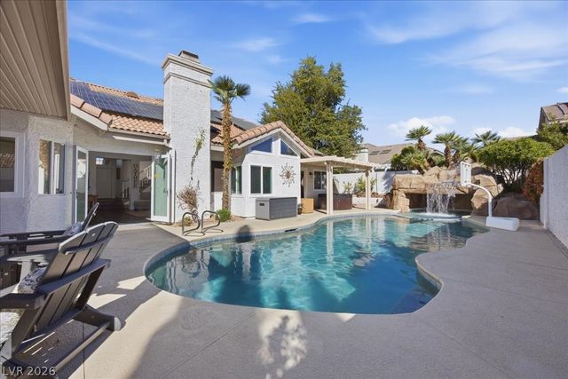 2924 Bridge Creek Street, Las Vegas, NV 89117